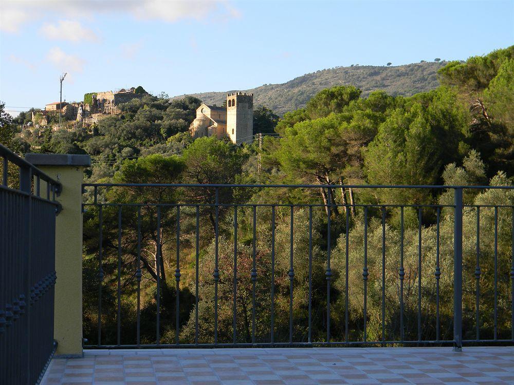 Agriturismo Rio Castello Marina dʼMarina dʼAndora 외부 사진